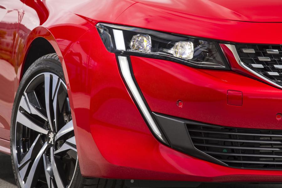 Детали экстерьера Peugeot 508 GT 2018 года  (UK) (фото 31 из 33)